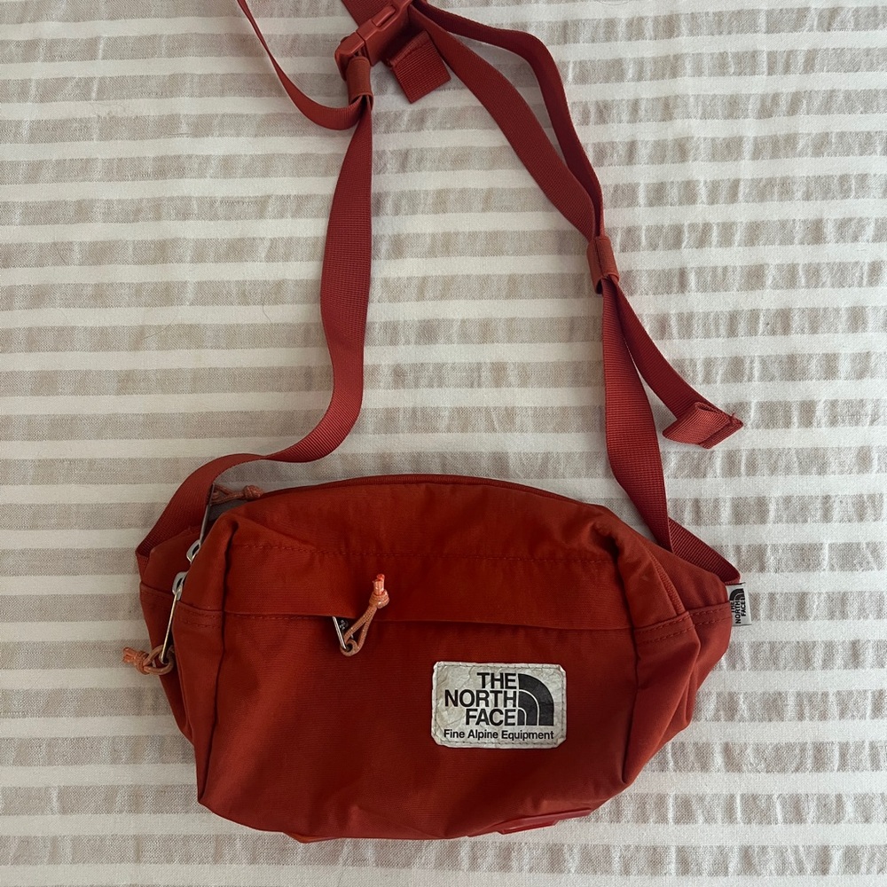 The North Face Berkeley Lumbar Pack